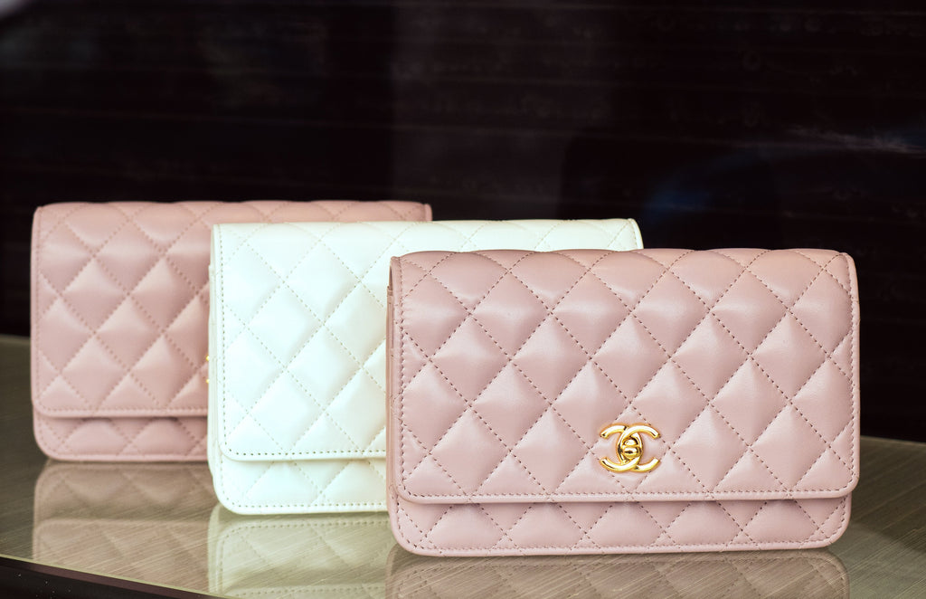 What is a Clutch Bag and When to Wear It