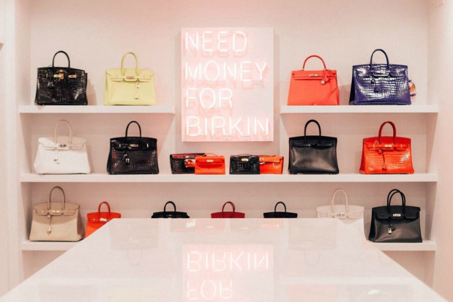 Madison Avenue Couture’s 10 Handbags Commandments