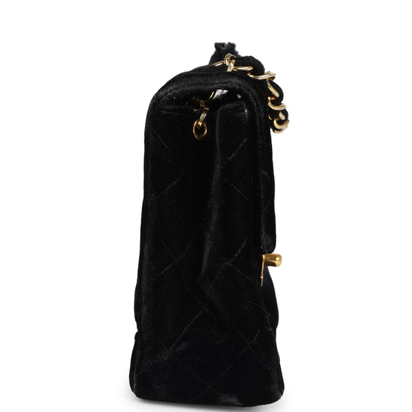 FLAP BAG 23 ATTACHED DIAMOND IN BLACK VELVET GOLD HARDWARE
