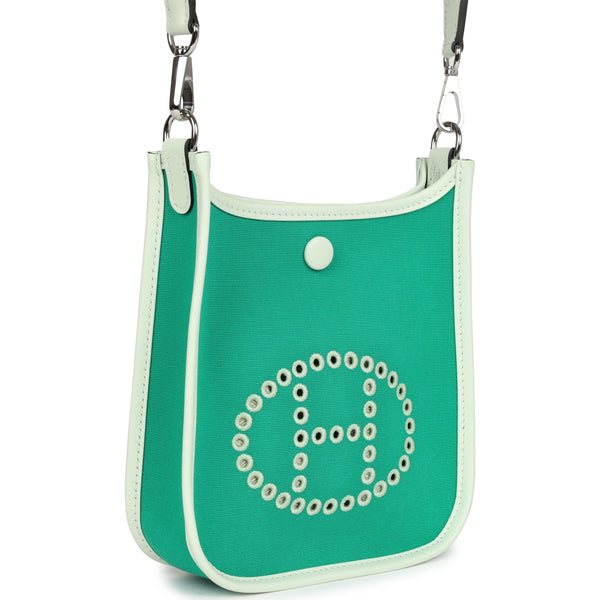 H-E-241021-1-SG-03_grande.jpg?