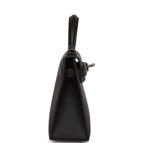 Hermes Kelly Sellier 20 Black Epsom Palladium Hardware – Madison Avenue  Couture