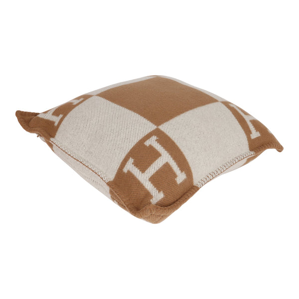 Coussin Hermès Avalon III Petit Modèle - Laine & Cachemire - Ecru/Potiron - Neuf Avec Reçu
