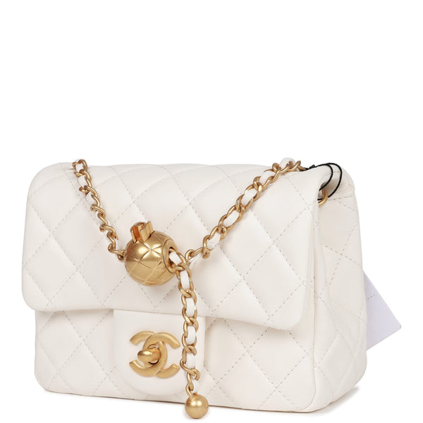 SCRE:EN ＜MINI SHOULDER BAG＞　white Chanel Pearl Crush Mini Square Flap Bag White Lambskin Antique Gold Ha