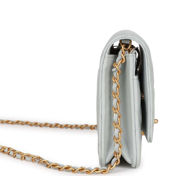 Chanel Heart on chain necklace blue lambskin
