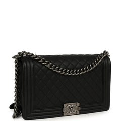 Pre-owned Chanel Medium Boy Bag Black Caviar Ruthenium Hardware