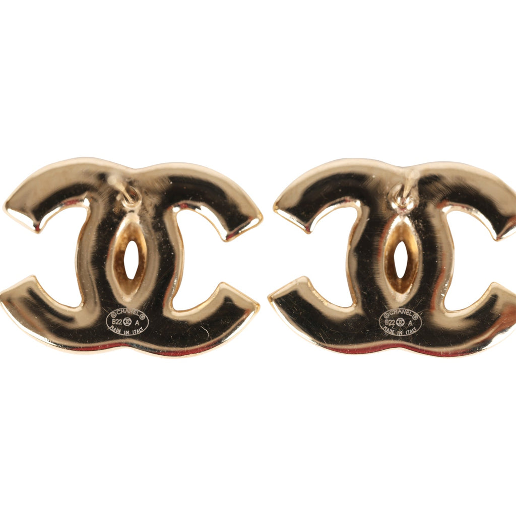 Chanel Black CC Enamel Baroque Stud Earrings – The Closet
