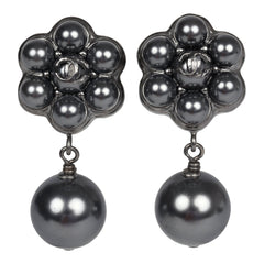 Chanel Flower Pearl Cluster Dangle Earrings Dark Grey Ruthenium Hardware