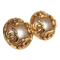 Vintage Chanel 24K Gold Plated CC Round Pearl Earrings Gold Hardware