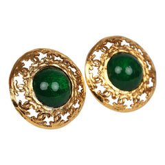 Vintage Chanel Round Gripoix Earrings Green Gold Plated Hardware