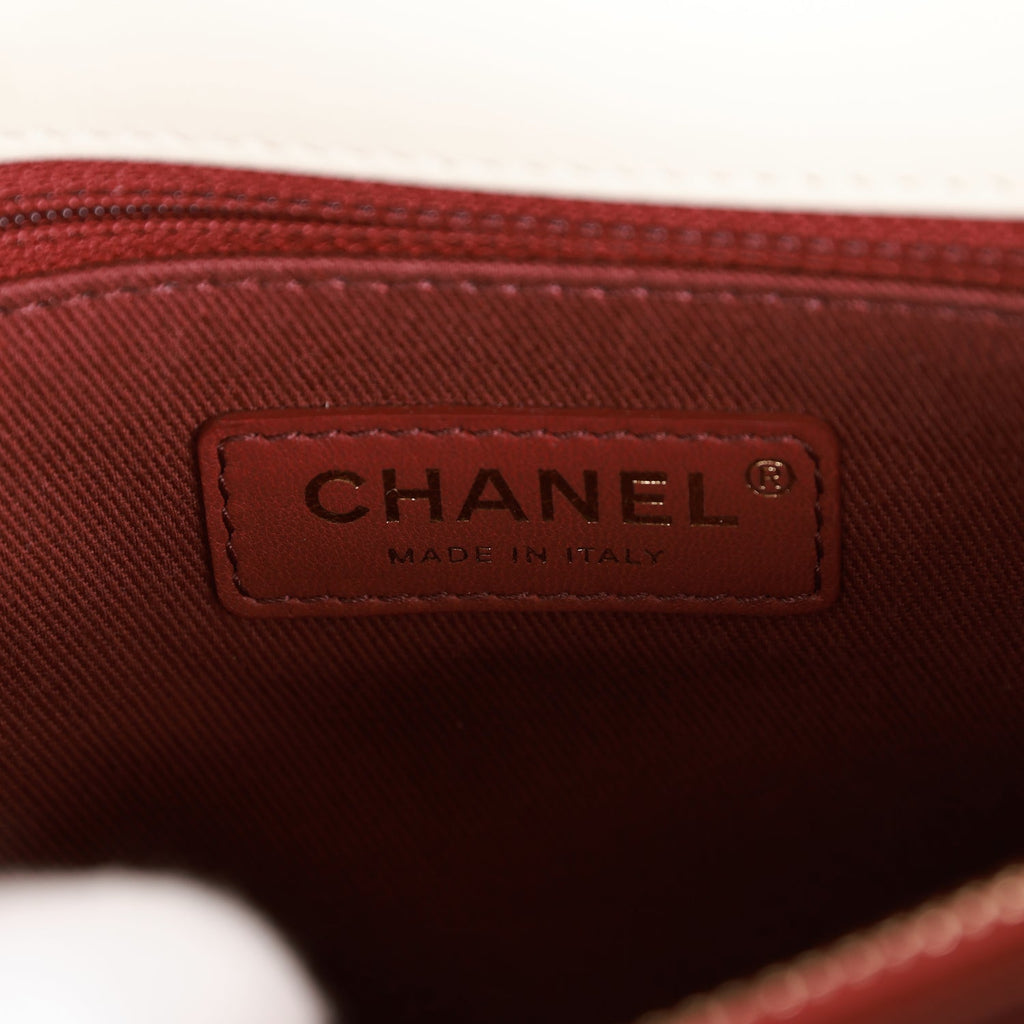 Pre-owned Chanel Envelope Shoulder Flap Bag Ivory Chevron Lambskin