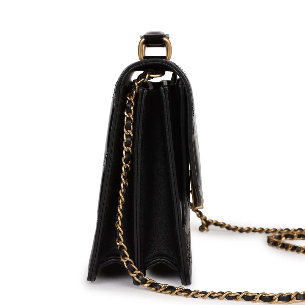 black chanel chain purse handle