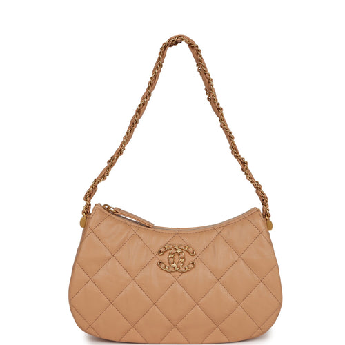 Chanel 19 Maxi Flap Bag Green – MILNY PARLON