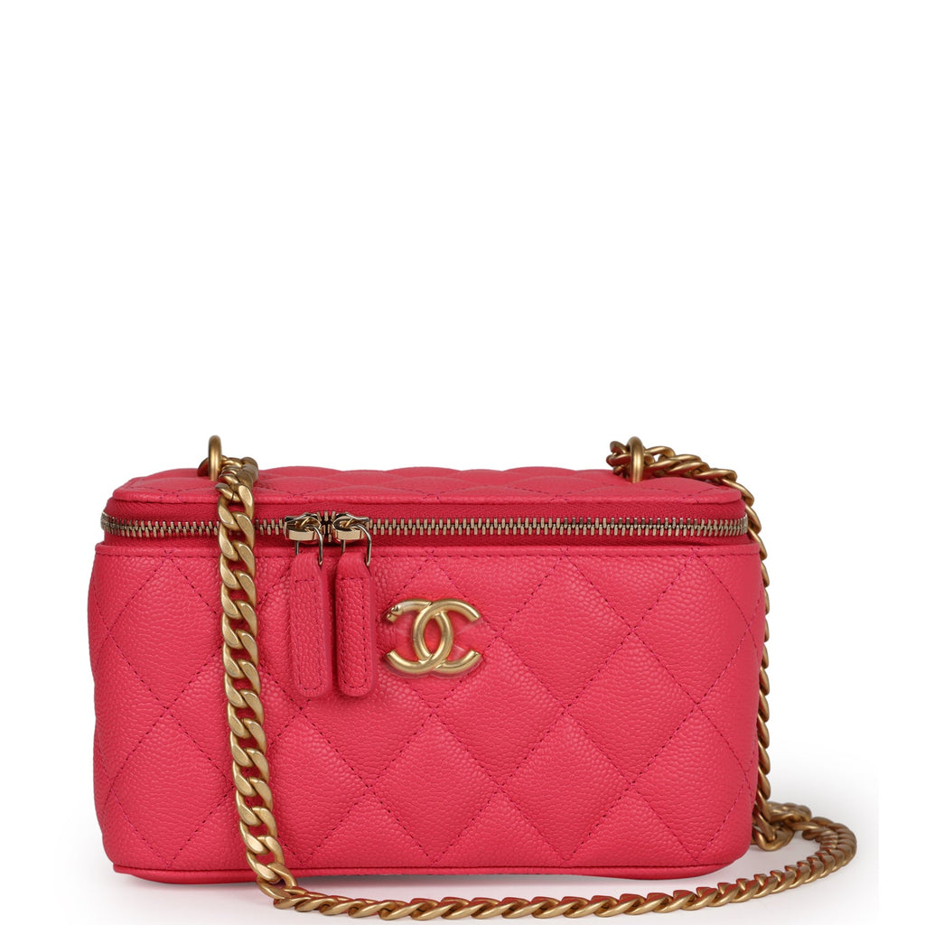 CHANEL Filigree Dark Pink Caviar Small Vanity Case Brushed Gold Hardwa –  AYAINLOVE CURATED LUXURIES