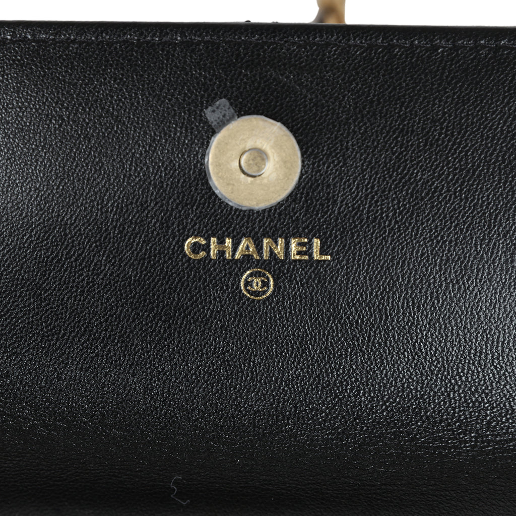 Chanel 19 Chain Clutch Bag Black Lambskin Mixed Hardware
