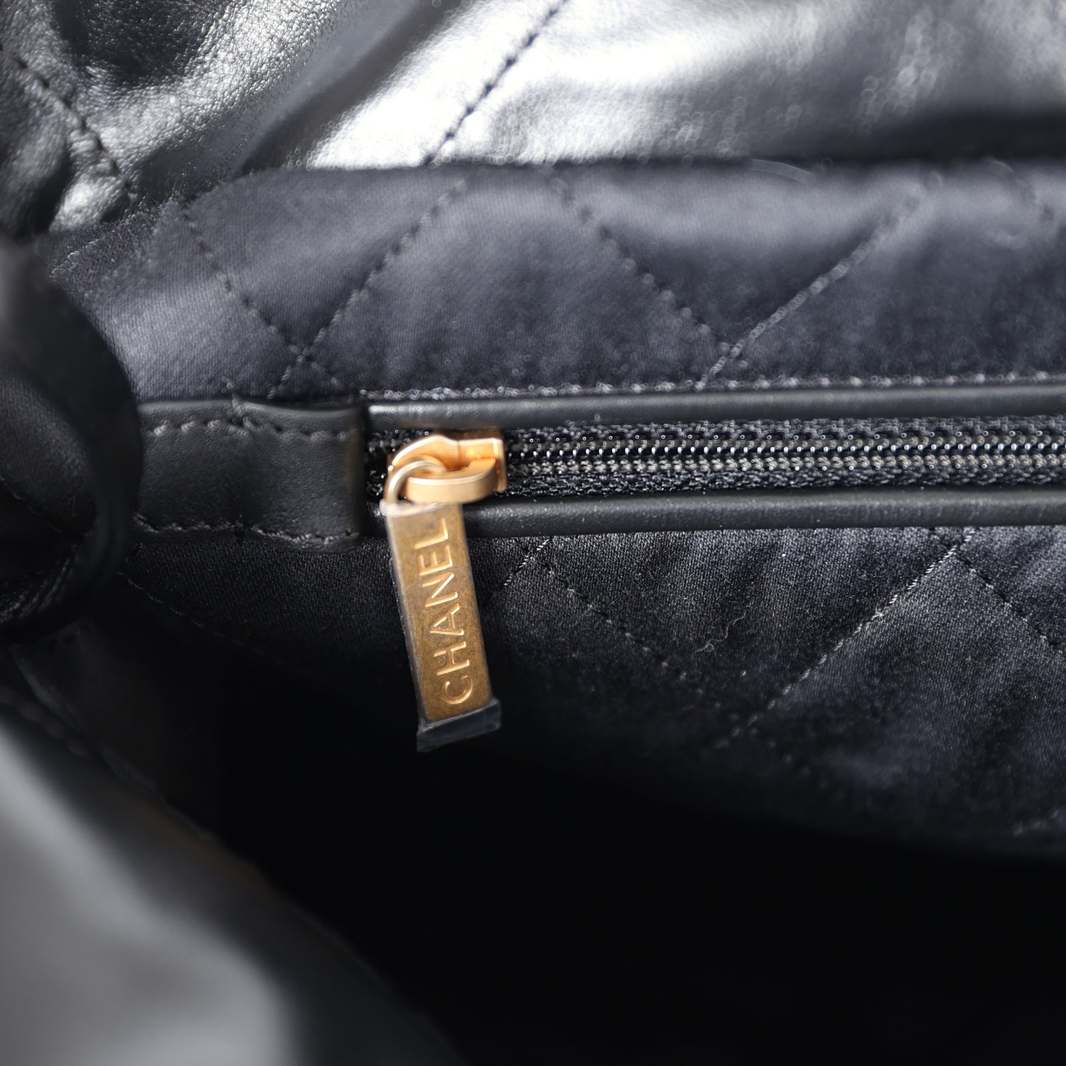 YSL 25S SUNSET BAG 22 IN DARK CARAMEL CALFSKIN GOLD HARDWARE