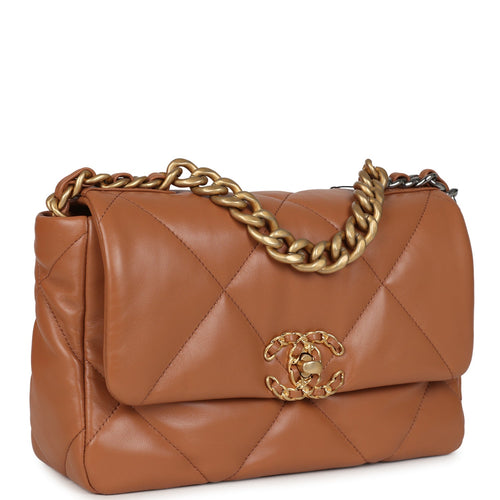 Chanel Medium 19 Flap Caramel Shiny Lambskin Mixed Metal Hardware