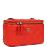 Chanel Small Classic Vanity Case Red Shiny Caviar Light Gold Hardware - Thumbnail View 2