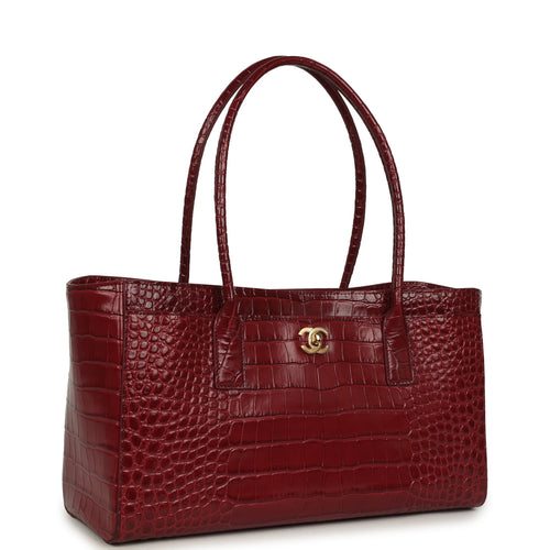 Chanel Small Cerf Shopping Bag Burgundy Croc Embossed Calfskin Gold Hardware