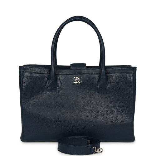Pre-owned Chanel Medium Executive Cerf Tote Bag Navy Grained Calfskin Silver Hardware