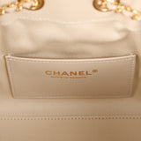 Chanel Mini 25 Hobo Bag Light Beige, Red, White Blue Tweed Boucle Gold Hardware - Thumbnail View 8