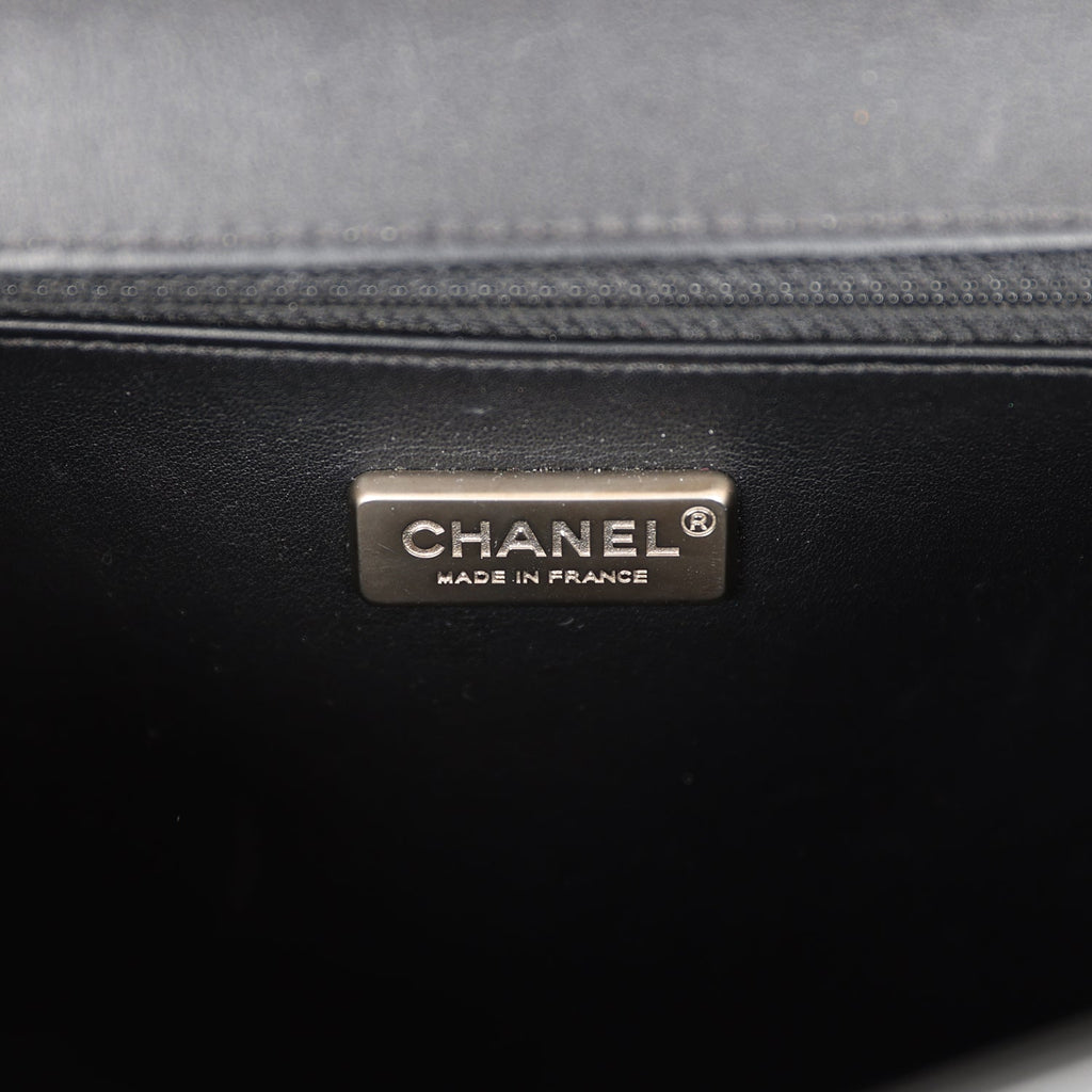 Pre-owned Chanel Medium Boy Bag Black Python and Lambskin Brushed Silver Hardware