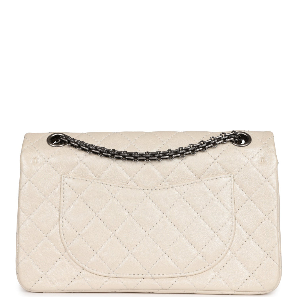 Chanel Cream 2.55 Reissue Double Flap 225 Bag – The Closet