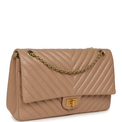 Pre-owned Chanel Medium Chevron Reissue 226 2.55 Double Flap Bag Beige Aged Calfskin Antique Gold Hardware