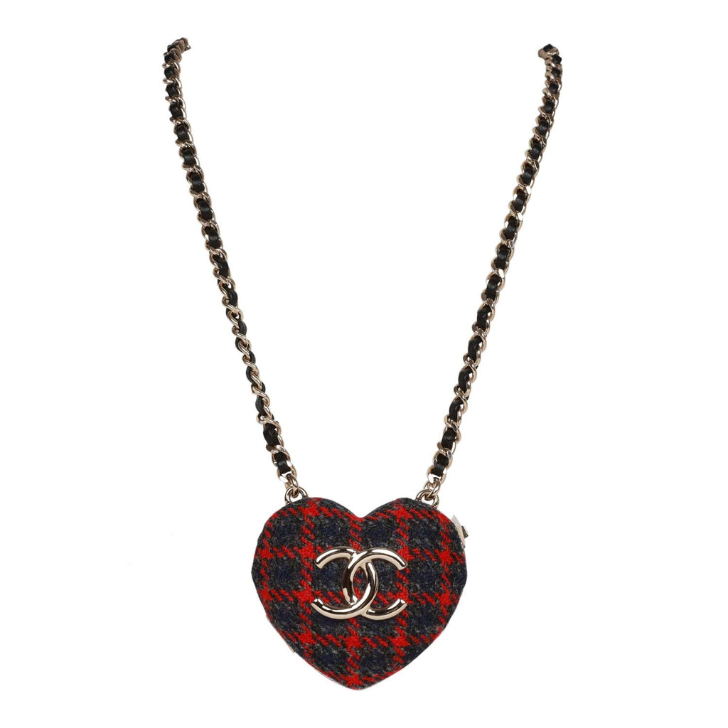 1995 CC Heart pendant necklace