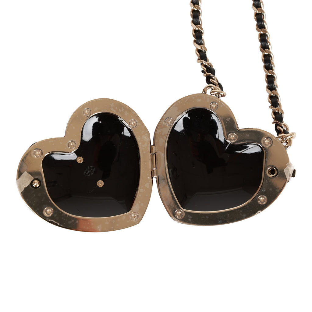 Chanel Red and Blue Plaid Heart Necklace Locket Light Gold Hardware –  Madison Avenue Couture
