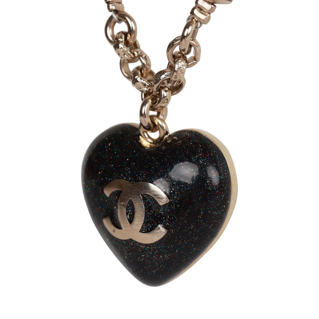 CHANEL Coco Enamel Heart Necklace – Debsluxurycloset