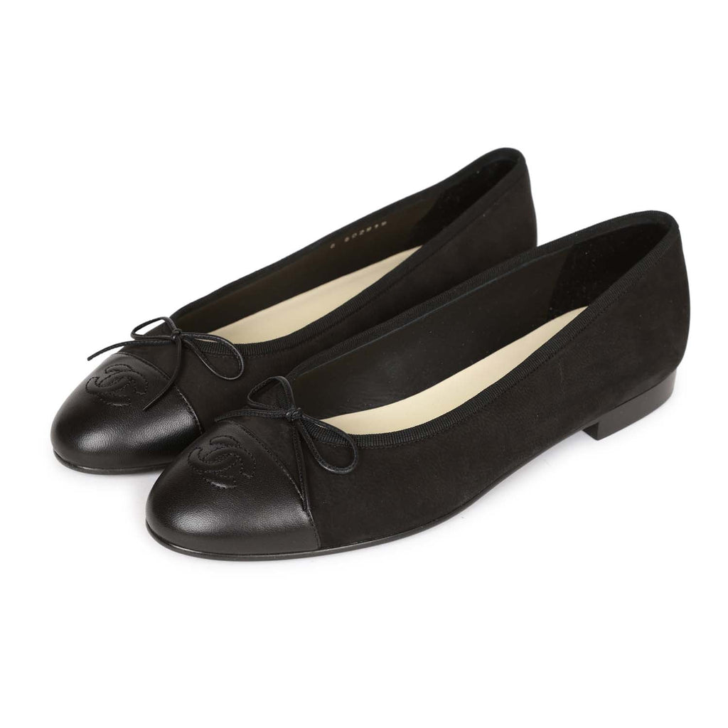 argument 945 Påvirke Chanel CC Black Suede and Leather Ballet Flats 39 – Madison Avenue Couture