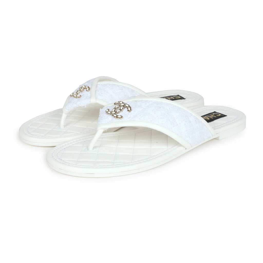 Chanel CC Logo Thong Sandals White Lambskin & Tweed 38 EU Gold Hardware