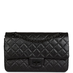 Chanel reissue 226 size hot sale