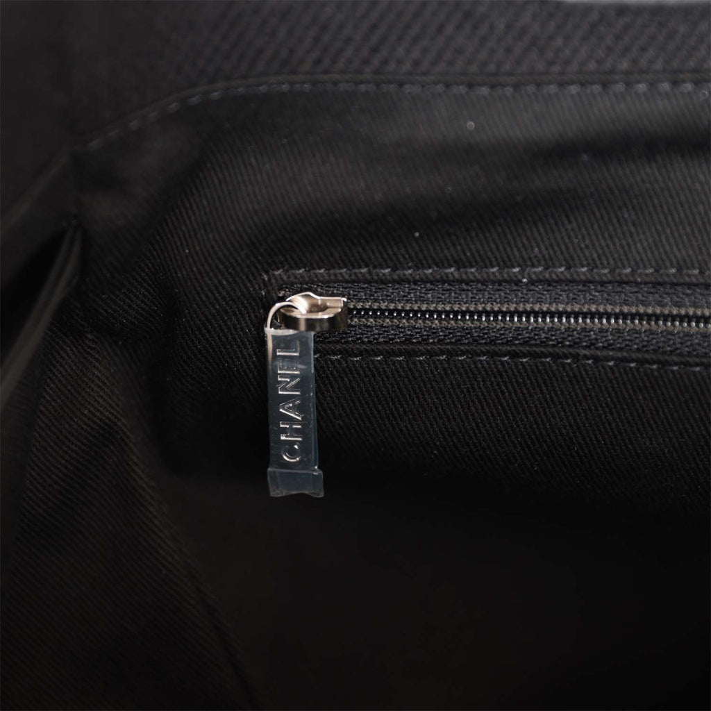 Deauville cloth handbag Chanel Black in Cloth - 25693725
