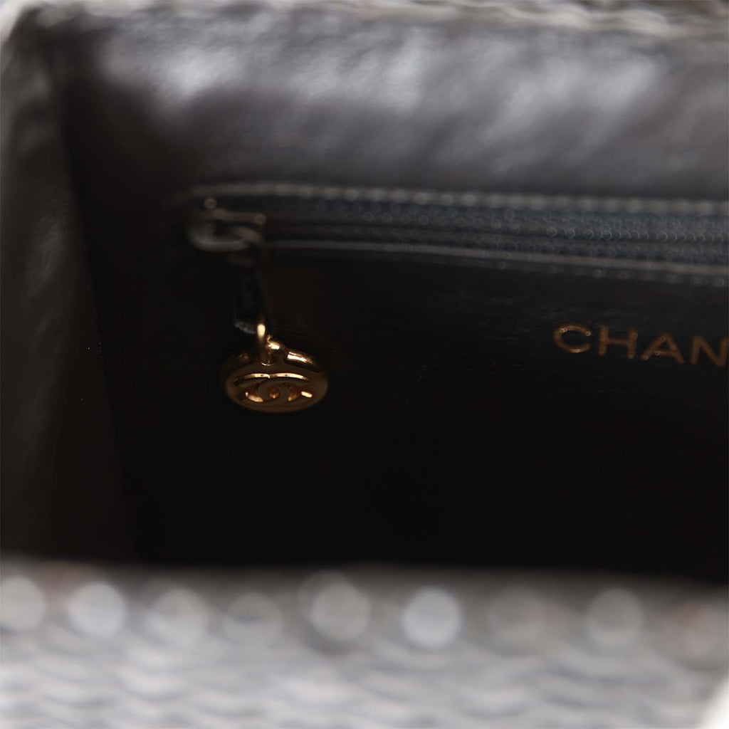 Vintage cc chain leather handbag Chanel Black in Leather  31790236