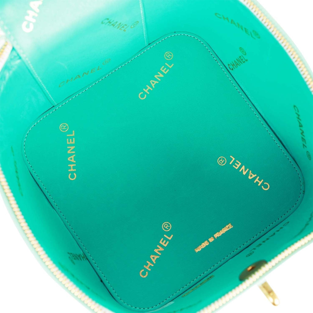 Vintage Chanel Vanity Heart Mirror Bag Turquoise Patent Gold