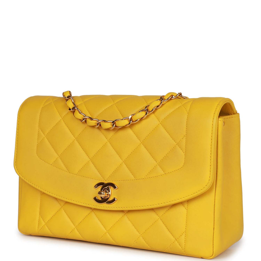chanel white quilted purse crossbody