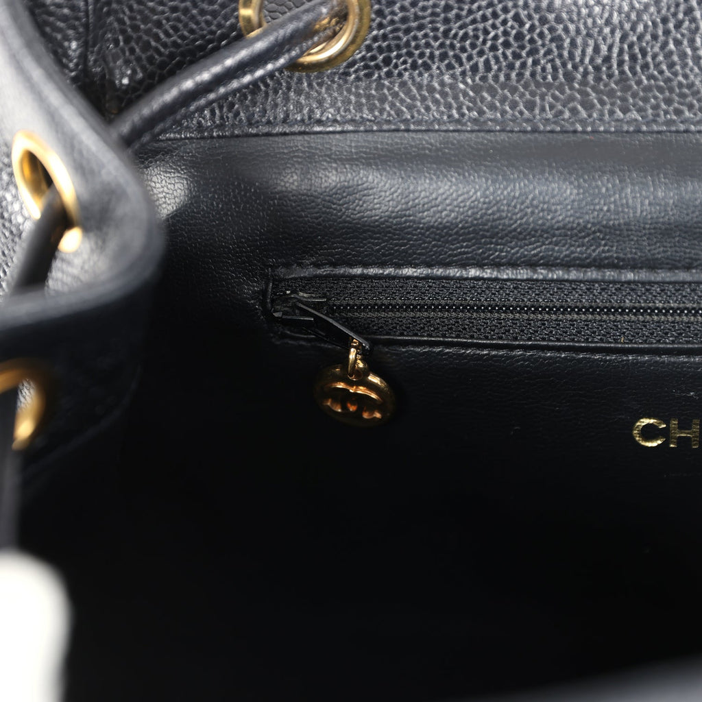 Pre Loved Chanel Caviar Leather Backpack With Interlocking Cs Closure