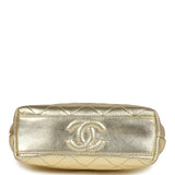 Vintage Chanel Kiss Lock Frame Shoulder Bag Gold Metallic Lambskin Gold Hardware - Thumbnail View 6