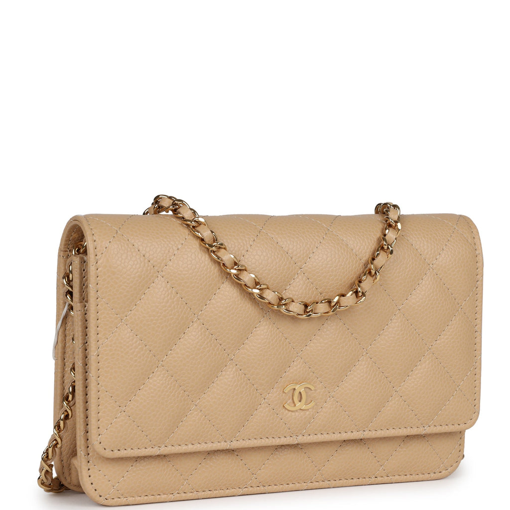 chanel caviar quilted wallet on chain