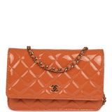 Pre-owned Chanel Classic Wallet On Chain Orange Patent Leather Light Gold Hardware - Thumbnail View 1