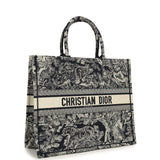 Christian Dior Large "Toile de Jouy" Book Tote Blue and Ecru Embroidered Canvas - Thumbnail View 2