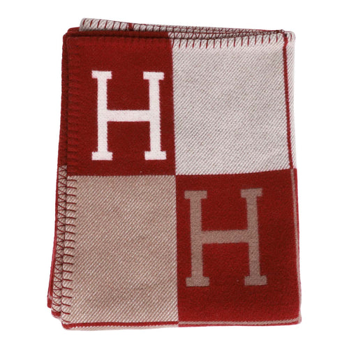Hermès "Avalon III" Ecru and Rouge Blanket