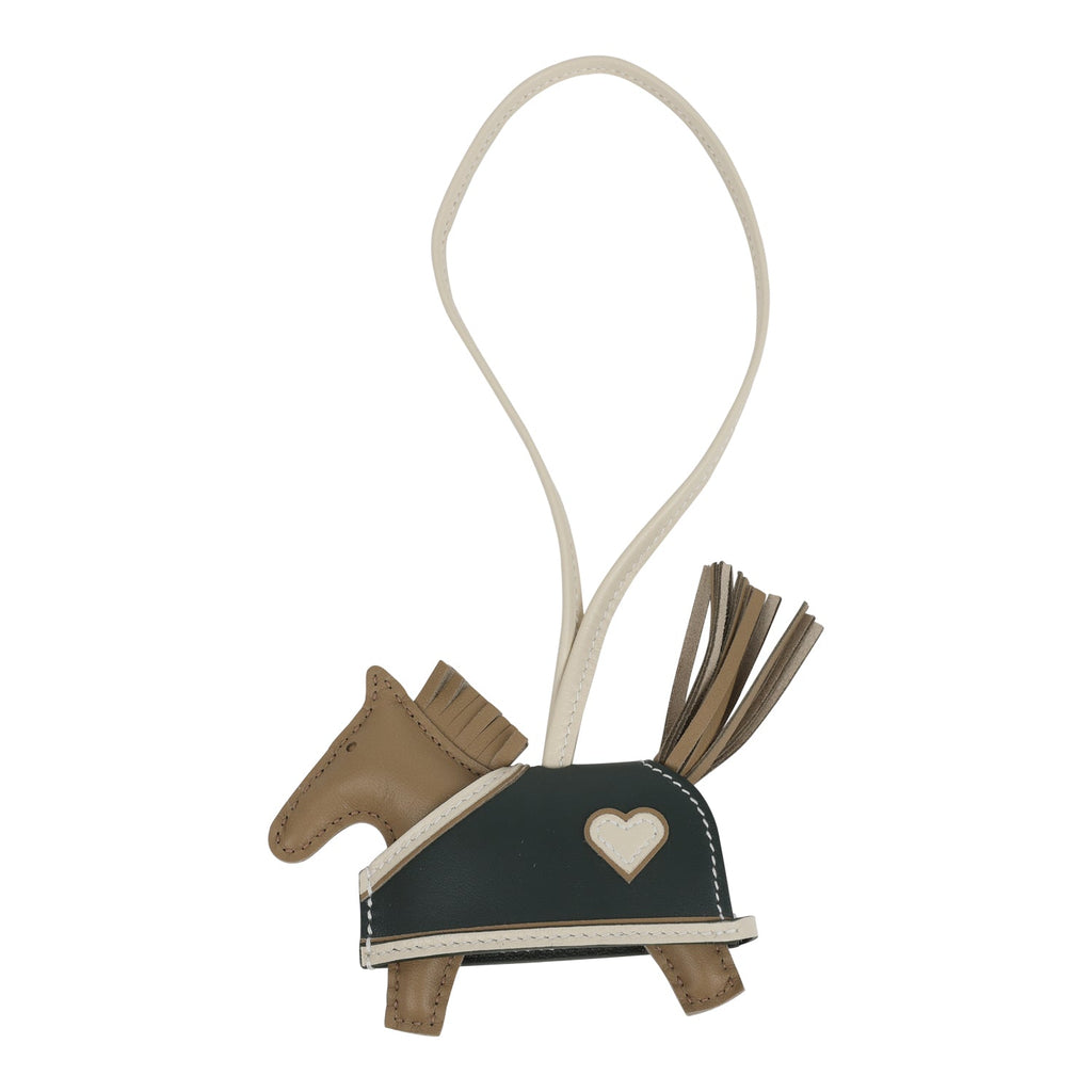 Hermes Rodeo Robeo Hermes Rodeo Robeo Coeur Charm PM Beige Marfa, Craie, Vert Mangrove Mi