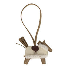 Hermes Rodeo Robeo Plush Charm PM Beige Marfa, Terre, Craie Milo Lambskin and Ecru Merino Wool Palladium Hardware
