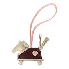 Hermes Rodeo Robeo Coeur Charm PM Craie, Rose Sakura & Terre Milo Lambskin