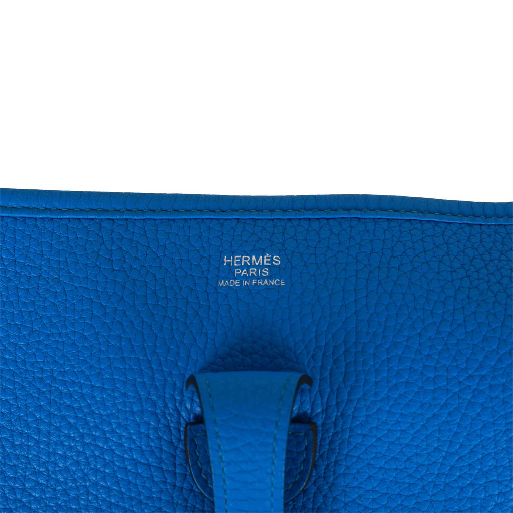 HERMÈS, GOLD EVELYNE III PM BAG IN CLEMENCE LEATHER WITH PALLADIUM  HARDWARE, 2012, Handbags and Accessories, 2020