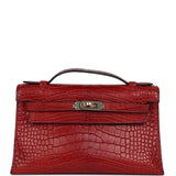 Pre-owned Hermes Kelly Pochette Rouge H Matte Alligator Permabrass Hardware