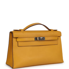 Pre-owned Hermes Kelly Pochette Jaune Ambre Swift Palladium Hardware side 1