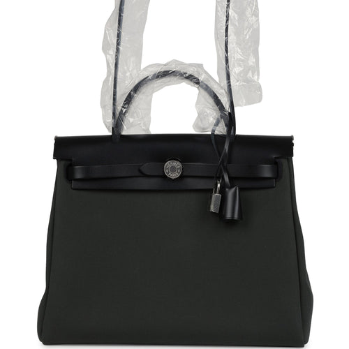 Hermes Herbag Zip 31 PM Vert Mangrove Toile Militaire Canvas and Black Vache Hunter Palladium Hardware
